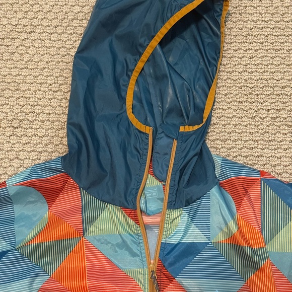 Cotopaxi Windbreaker Jacket - Picture 4 of 8